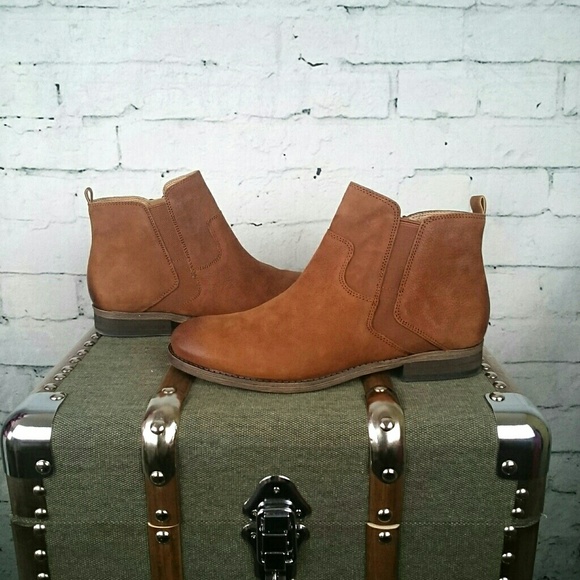 Franco Sarto, Kempton, leather, flat, ankle boots - Picture 4 of 6